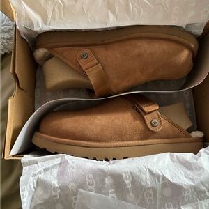 UGG WOMEN Brown Suede Slip-On Loafers